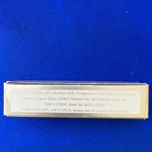 St. John Gold Fragrance Roller
